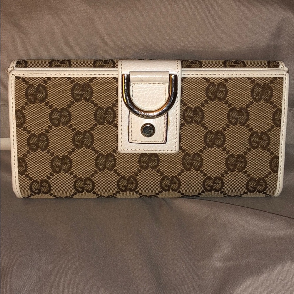 Cream and brown Gucci wallet